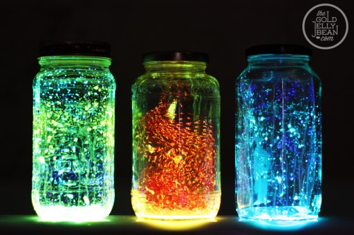 How to make DIY glow jars