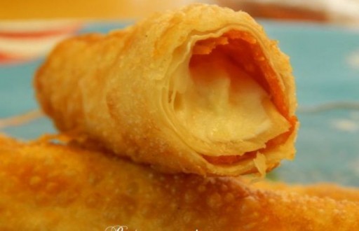 Fried Mozzarella Pepperoni Egg Roll Recipe 2