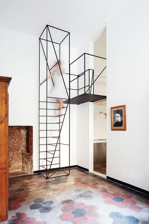 31 Super Cool Staircases That Changes Your View Of Stairs 13