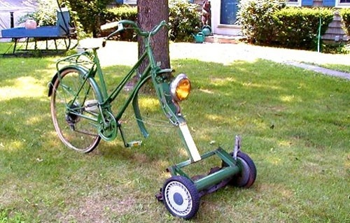 Turn A Bicycle Into A DIY Bike Lawn Mower... Truly Self Propelled Lawn Mower! 2